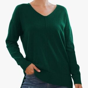 Jouica green v neck sweater size large